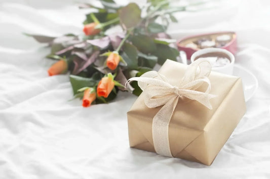 Birthday Gift for Girlfriend: The Ultimate Guide to Romantic Gifts